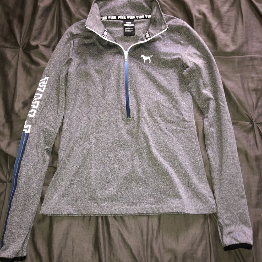 VS PINK size small 3-quarter zip